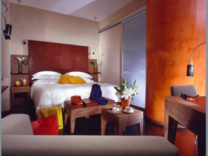 Why We Love Hotel Art by the Spanish Steps