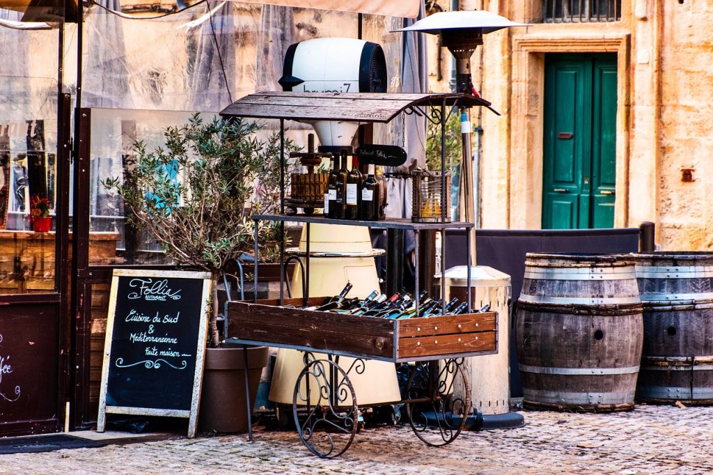 Enjoy wine tasting all over Provence, France