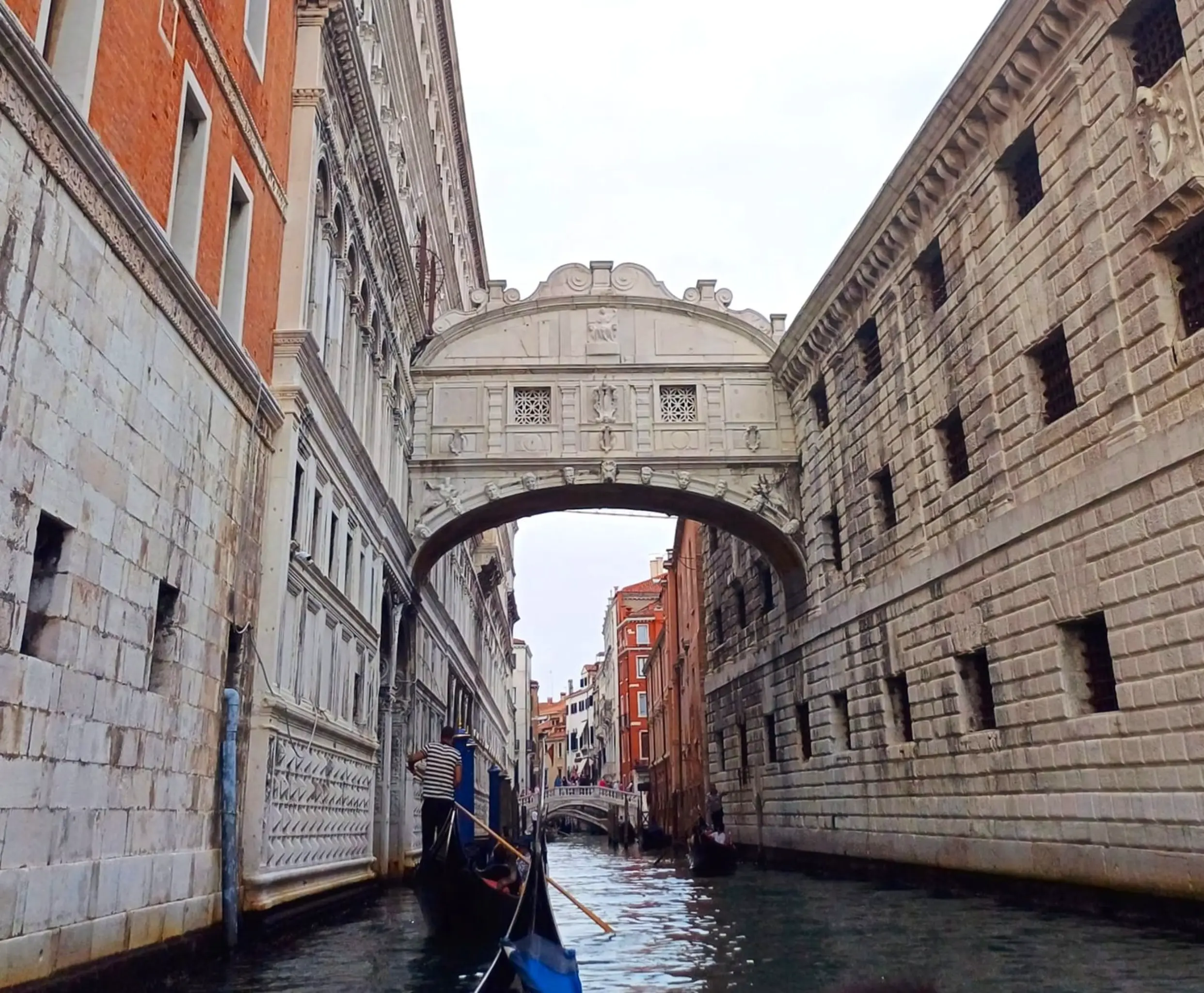Bridge of Sighs (Ponte dei Sospiri) - Ormina Tours